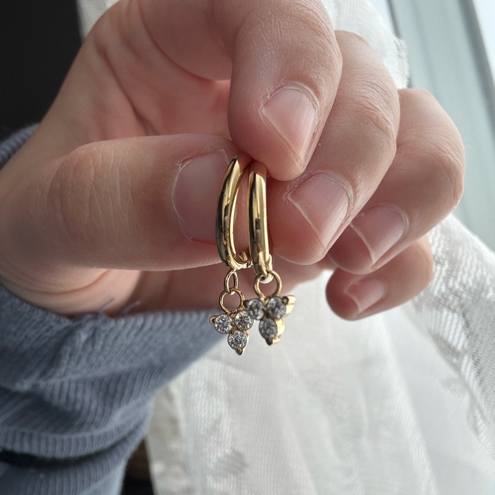 Mia earings